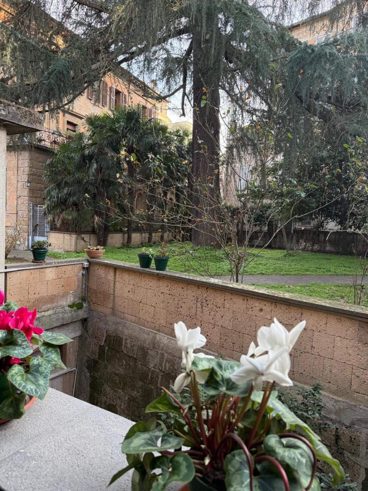Il Giardinetto Di Elelu' Private Garage Orvieto Exterior foto
